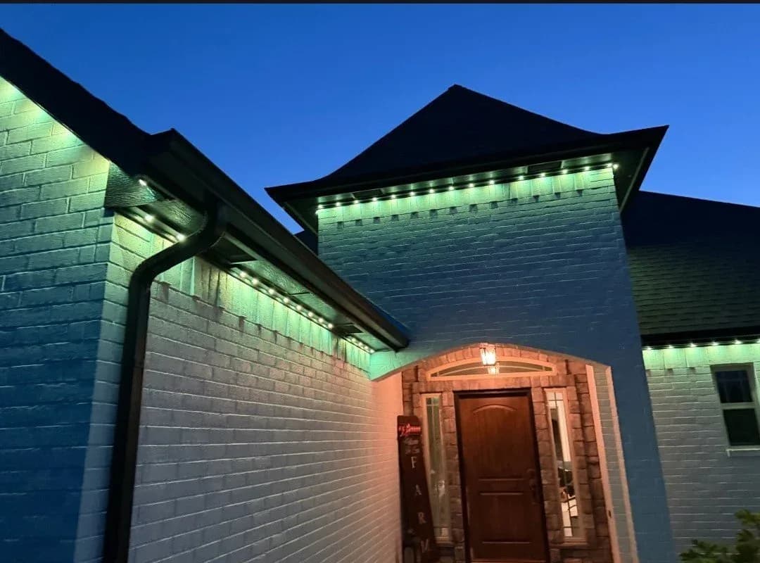 Front entry and arched door outlined in green